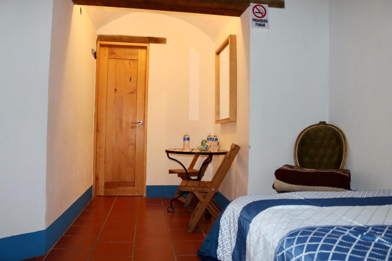 Hospedaje Pizza Azul Catorce エクステリア 写真